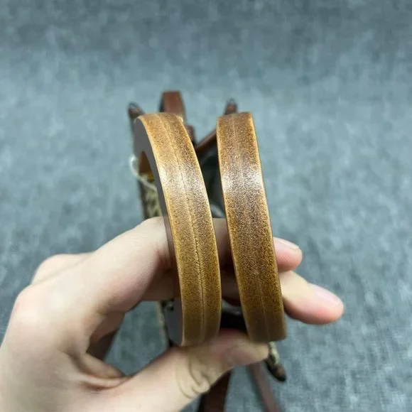 100% Authentic Fendi Shoulder Bag - Picture 12 of 16